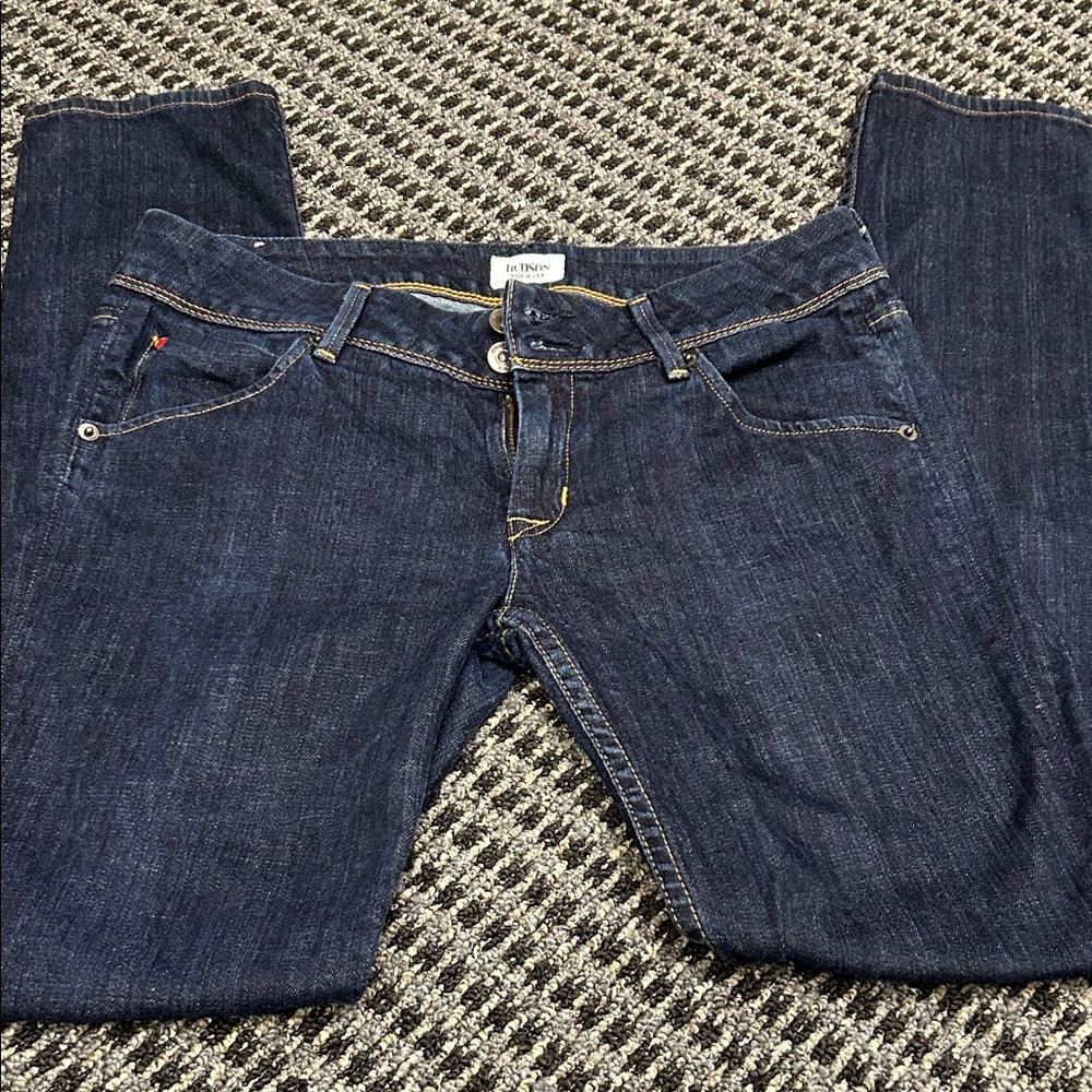 Hudson Jeans Size 28.Collin Skinny leg “12” inch opening
98% Cotton 
2%. Elastin